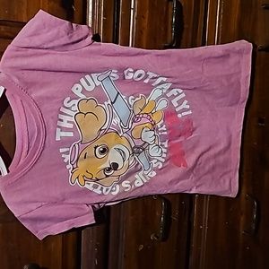 !!. Girls size 5 top